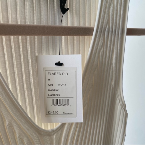 Theory Ribbed Flared Tank Top in White Size M - Picture 2 of 8